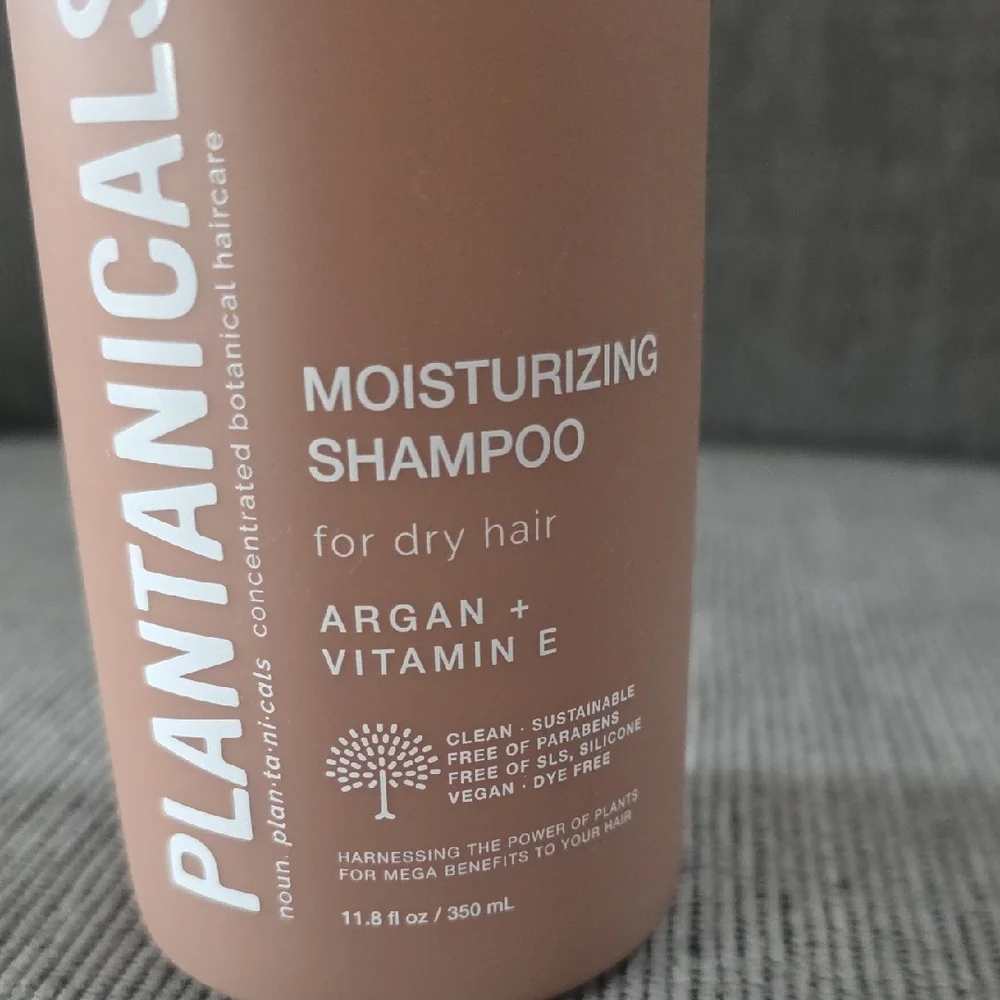 Plantanicals‎ Moisturizing Shampoo, 11.8oz. New, Argan + Vitamin E